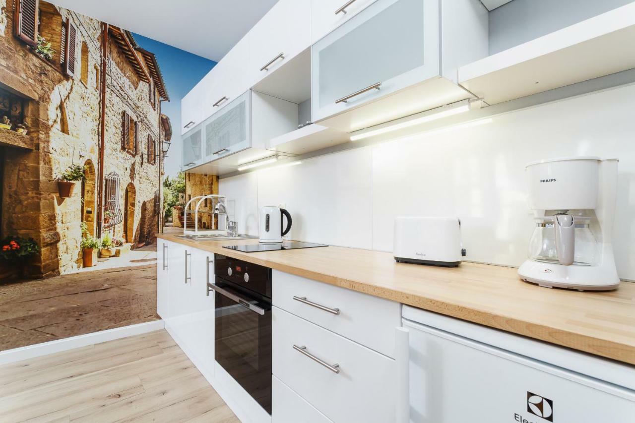 Apartments Harmonica Trynitarska By Noclegi Renters Краков Экстерьер фото